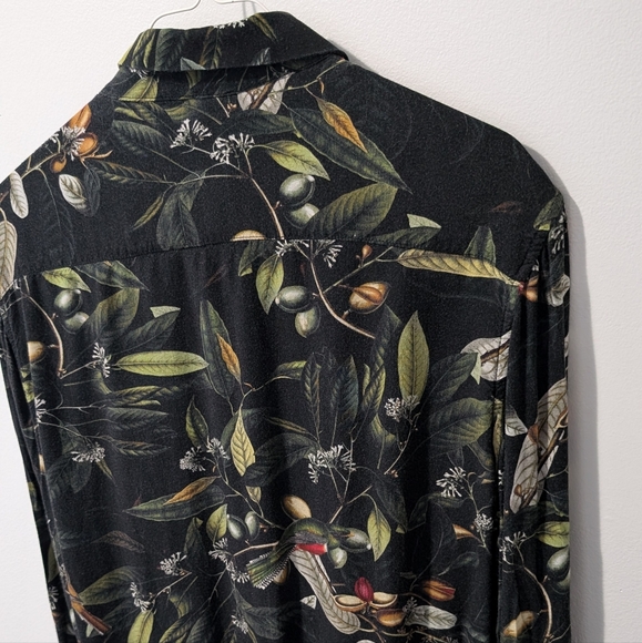 H&M Bird Print Dress Shirt - US S - Picture 9 of 10